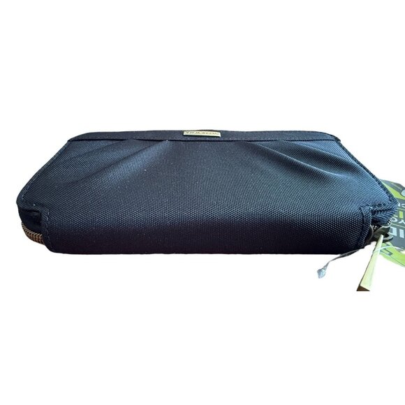 NEW IN BOX Travelon Black Safe ID RFID Blocking Zippered Wallet Wristlet - Picture 6 of 10